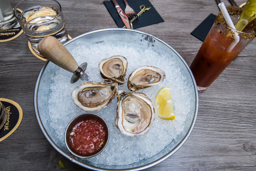 Where to eat in Montreal restaurants - James Rooster, Esq Oysters