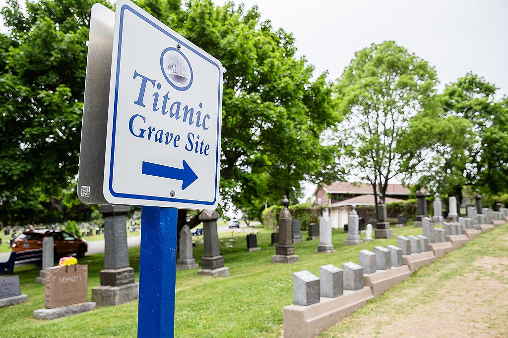 Halifax Fairview Titanic Grave Site sign