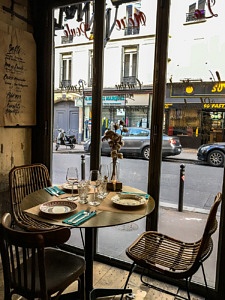 Restaurants in Paris La Mere Poule