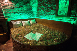 Orignial Beer Spa relaxation bed